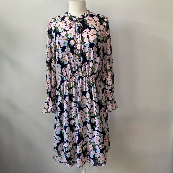 J.Crew Mercantile drapey tie-front dress - Picture 5 of 14